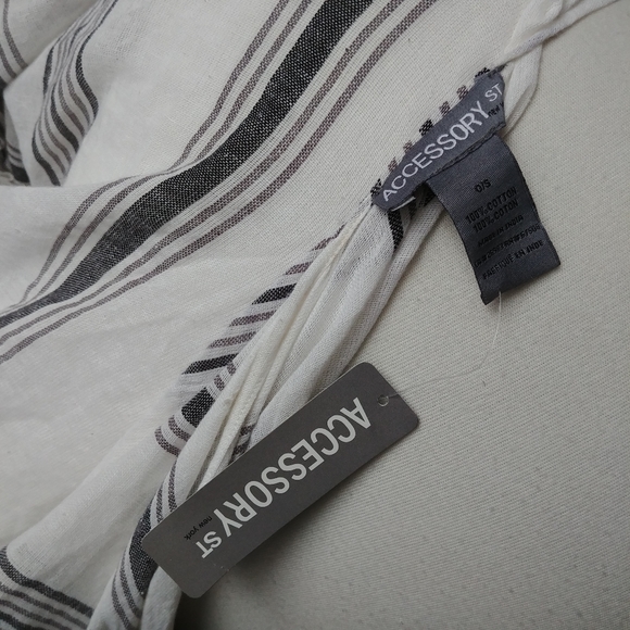 Accessory St wrap - Picture 4 of 4